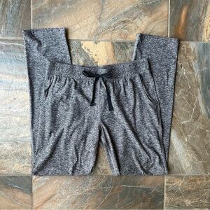 Beyond Yoga On the Run Jogger Pants Women’s Size Small Gray Heather